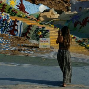 Meet your Posher, Ara